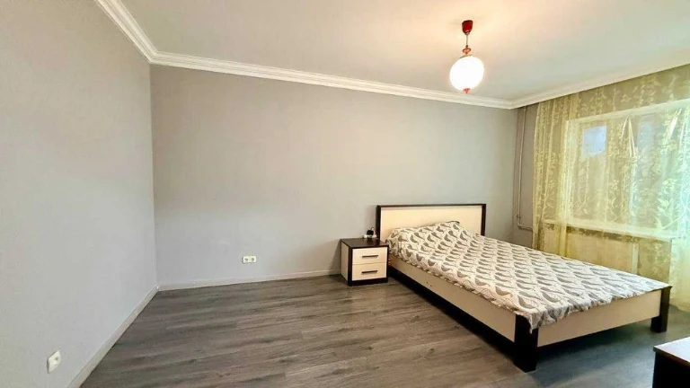 Без % Продаж 3 кв, 83 м, вул. Червоної Калини, 2/1, Деснянсь