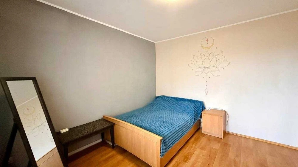 Без % Продаж 3 кв, 83 м, вул. Червоної Калини, 2/1, Деснянсь