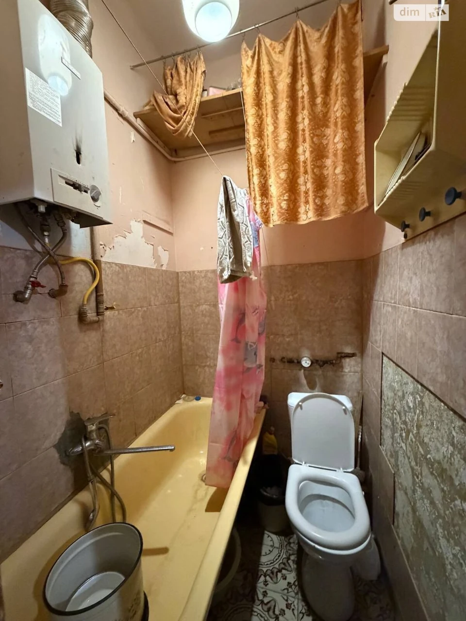 One-Bedroom Apartment for Sale in Шевchenkivsky
