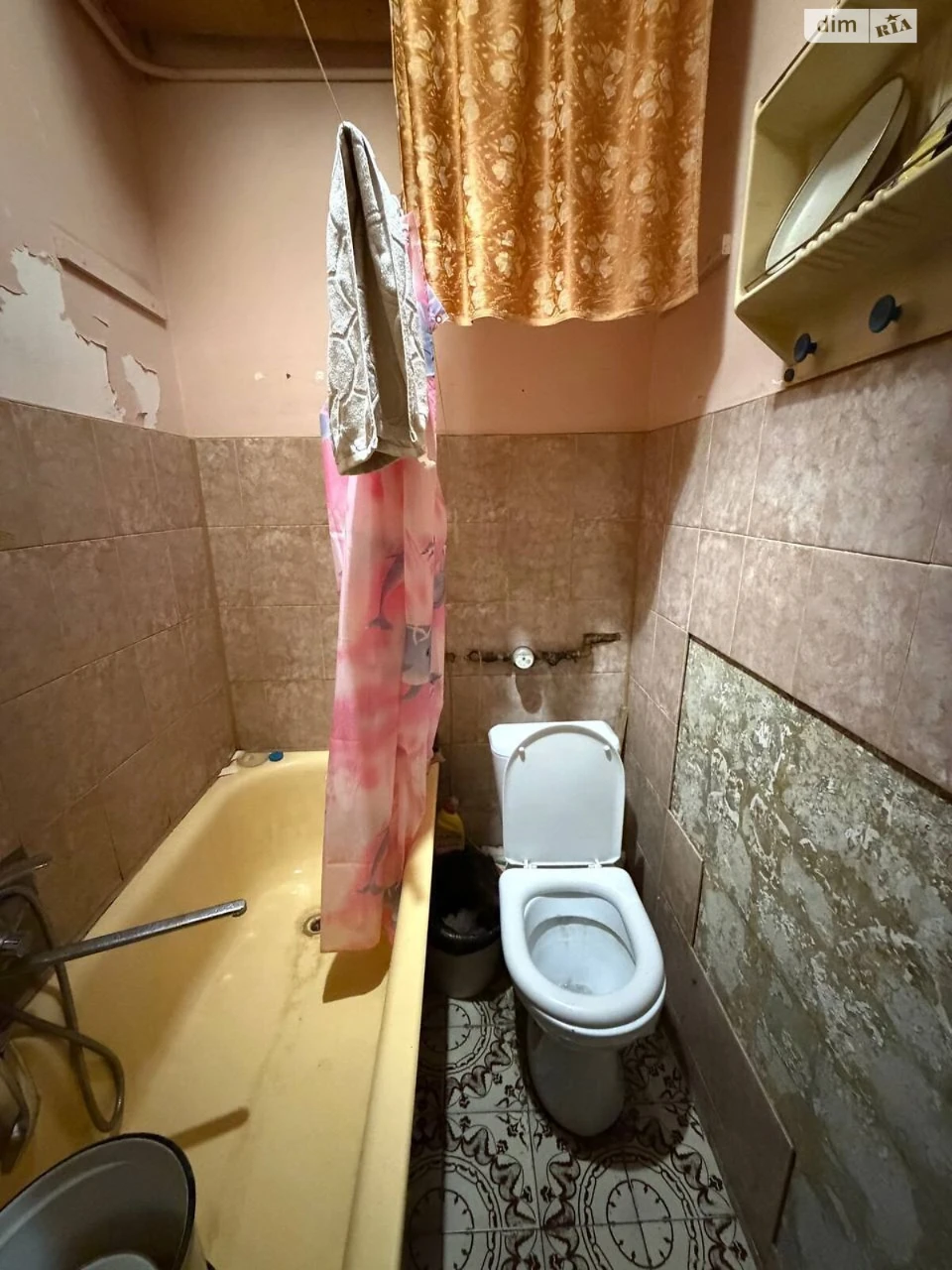 One-Bedroom Apartment for Sale in Шевchenkivsky