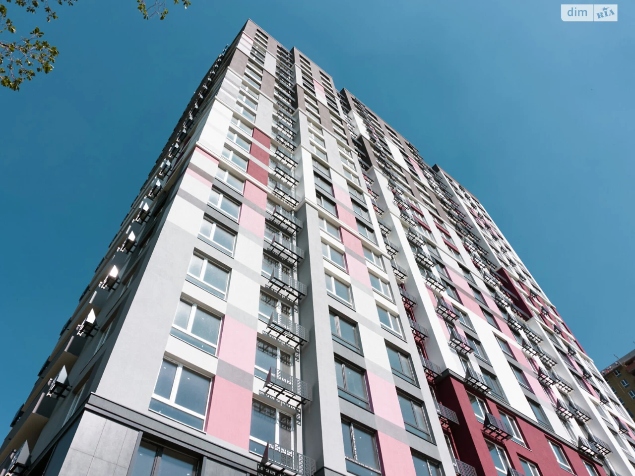 Продаж Квартира Дарницький