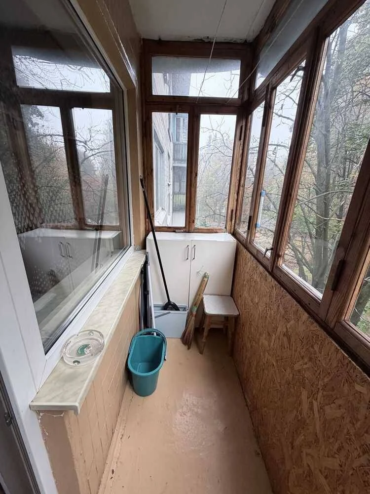 For Sale: 2-bedroom apartment, Kyiv, Ivan Vygovsky Street, Podil District