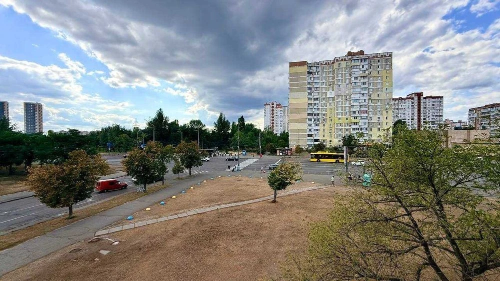 Без % Продаж 3 кв, 83 м, вул. Червоної Калини, 2/1, Деснянсь