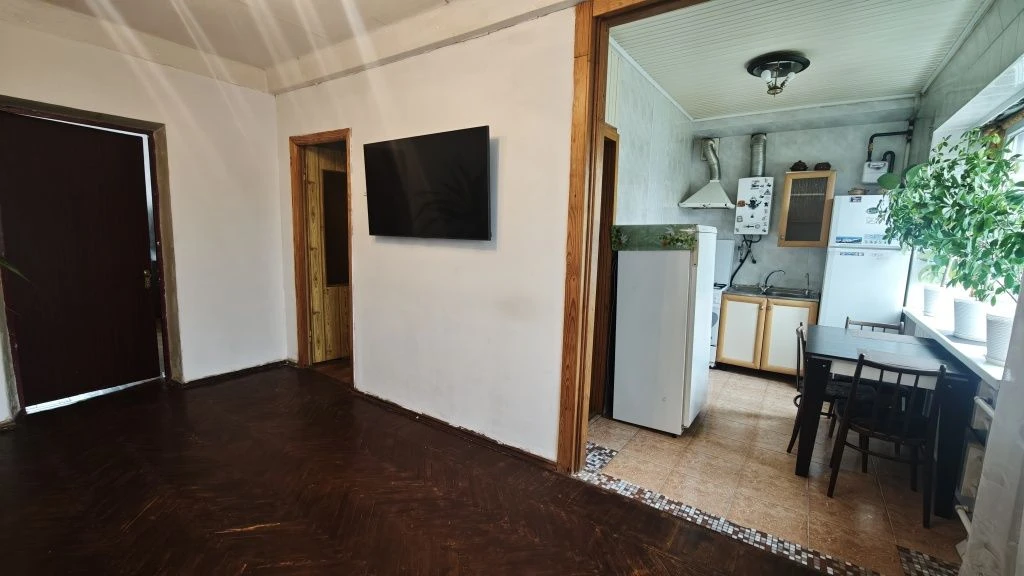 For Sale 2-room apartment on Alexander Poly Avenue