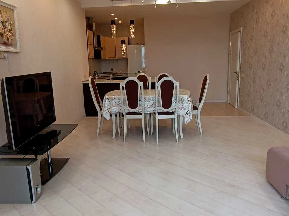 Apartment. Odessa, Tinstaya Street