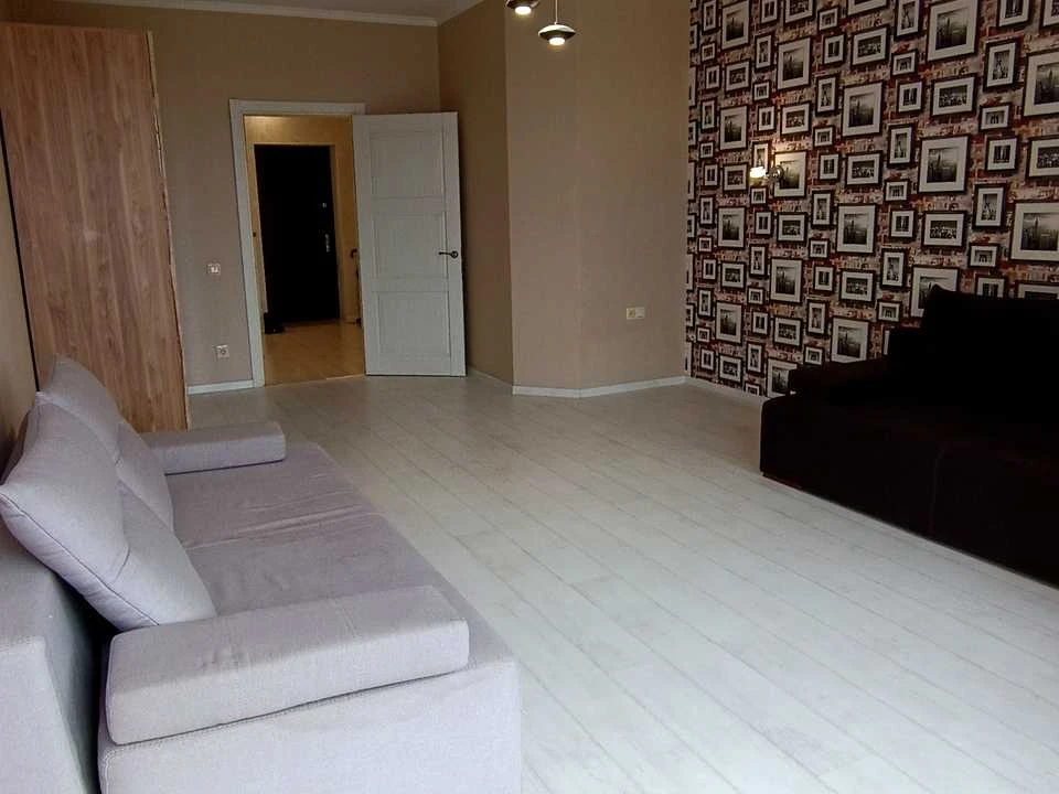 Apartment. Odessa, Tinstaya Street