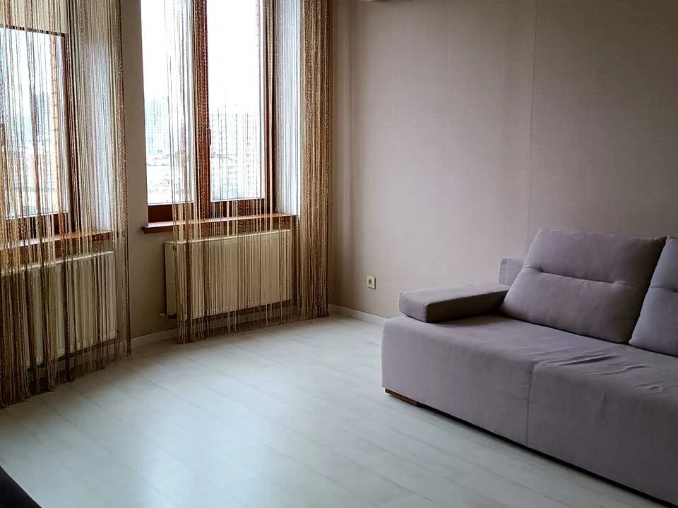 Apartment. Odessa, Tinstaya Street