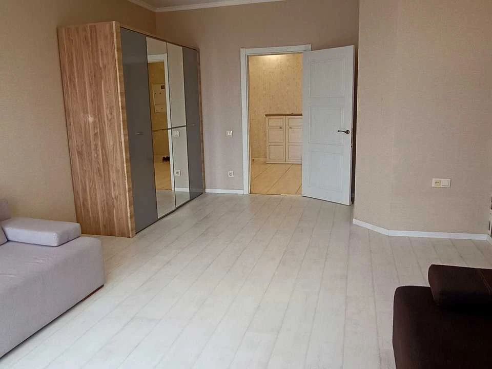 Apartment. Odessa, Tinstaya Street