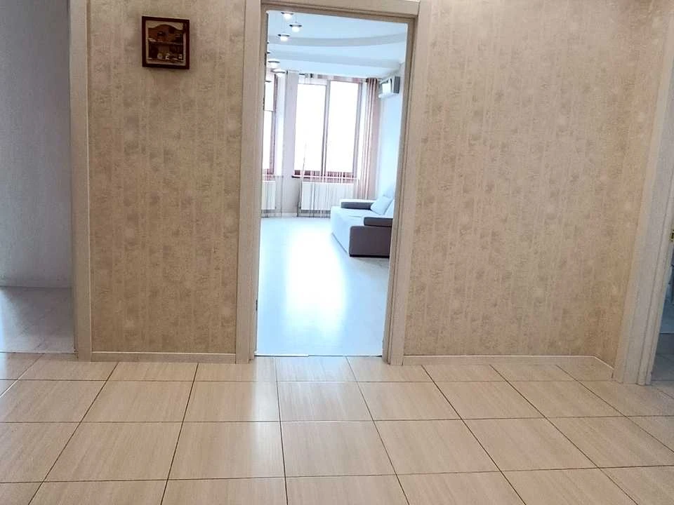 Apartment. Odessa, Tinstaya Street