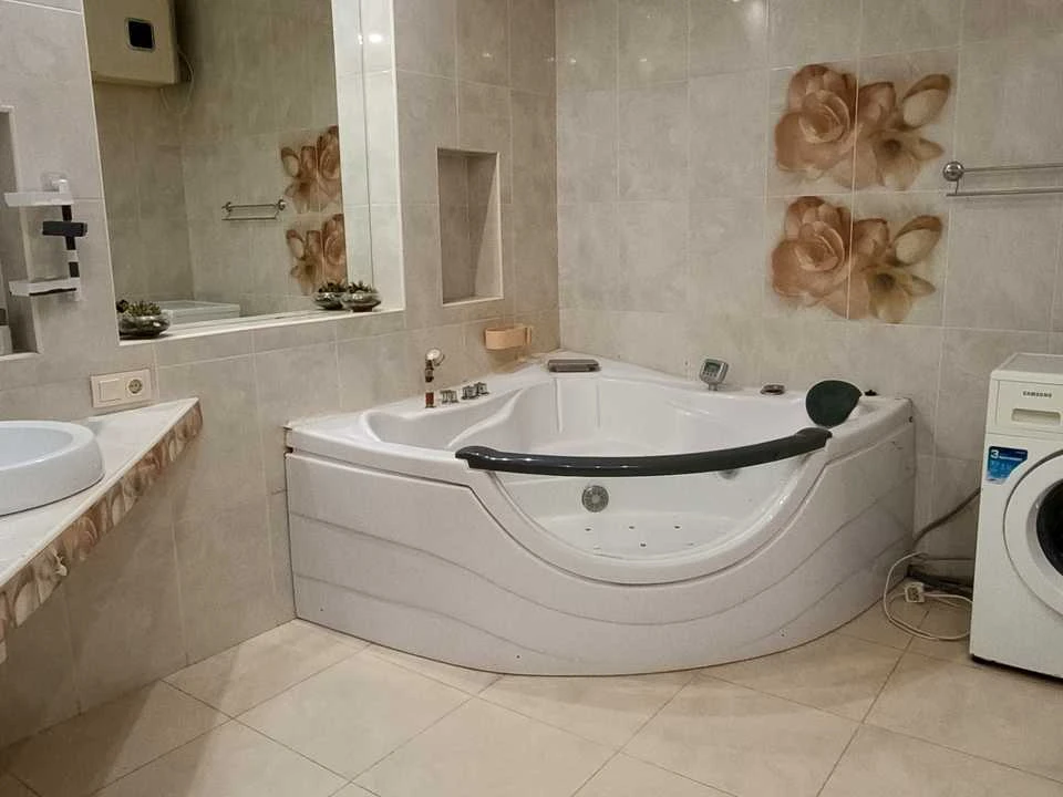 Apartment. Odessa, Tinstaya Street