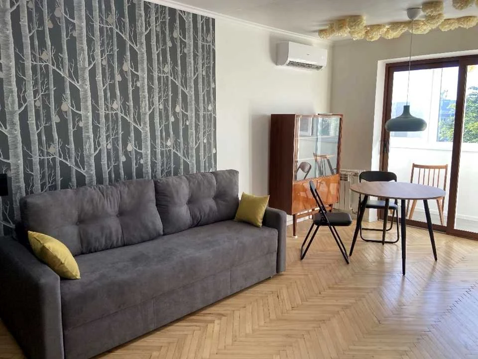 Apartment. Ivan Vykhovs Street, Lviv