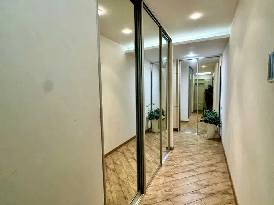 Apartment. Kostya Gordienka Prospekt, Kyiv