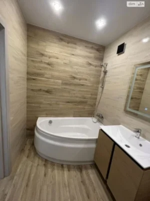 Long-Term Rental Apartment, Шевchenkivskyi