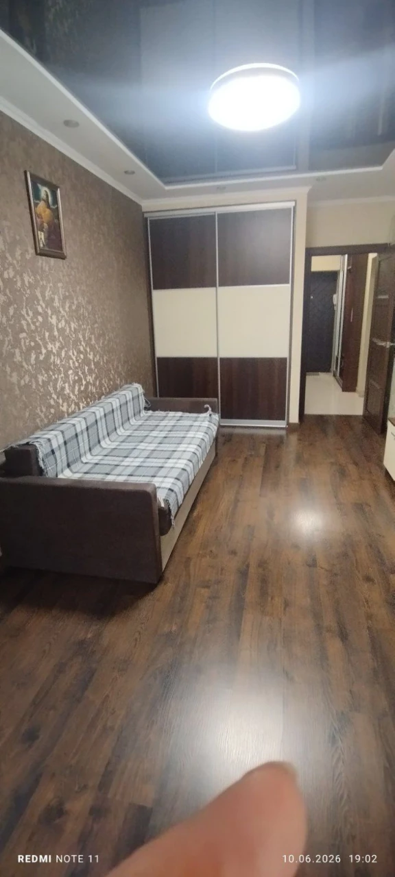 One-bedroom apartment for sale, renovated, on Antonicha
