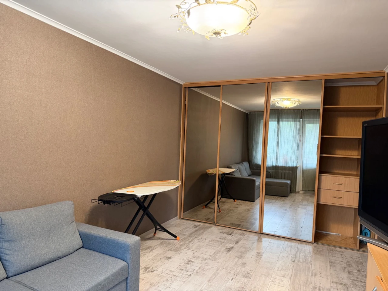 Продаж 2к кв., метро Дорогожичі 13хв пішки