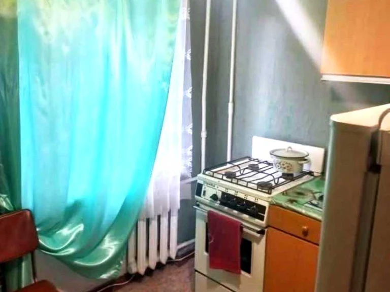 Apartment. Kharkiv, Novo-Bavarskyi Ave. (Ilycha)