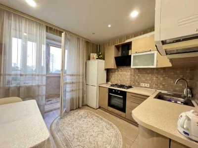 Apartment. Newton Street, Kharkiv