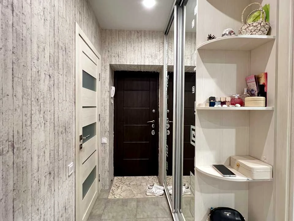 Apartment. Newton Street, Kharkiv