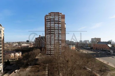 Top price) For sale with 3 bedrooms, plus a parking space for a separate