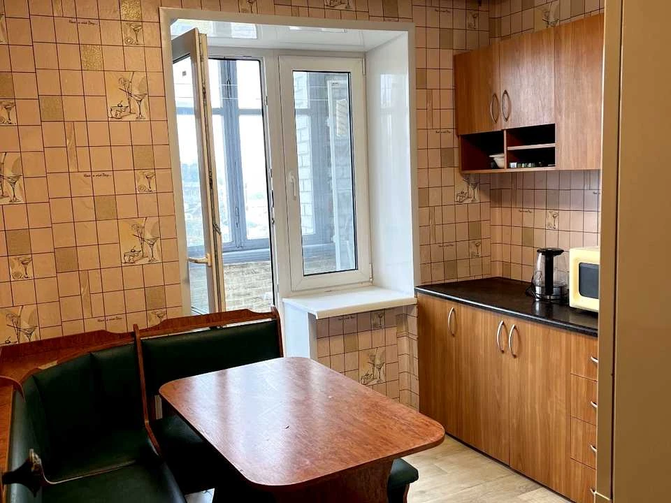 Apartment. Dnipro, Kavaleriyska st.