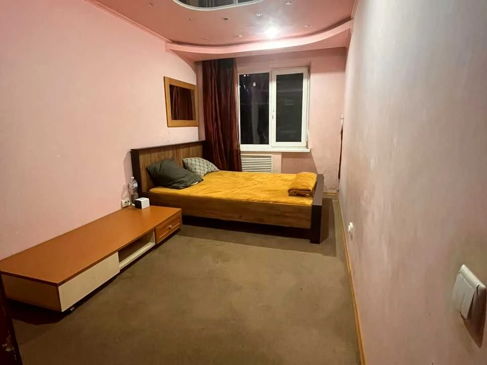 Apartment. Odessa, Geraniyeva st.