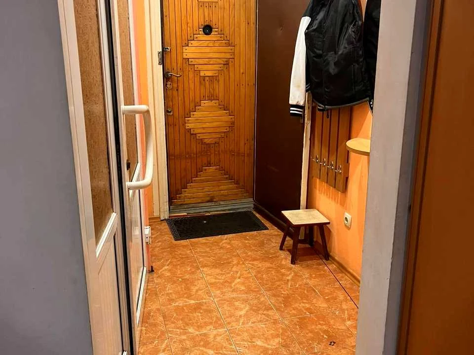 Apartment. Odessa, Geraniyeva st.