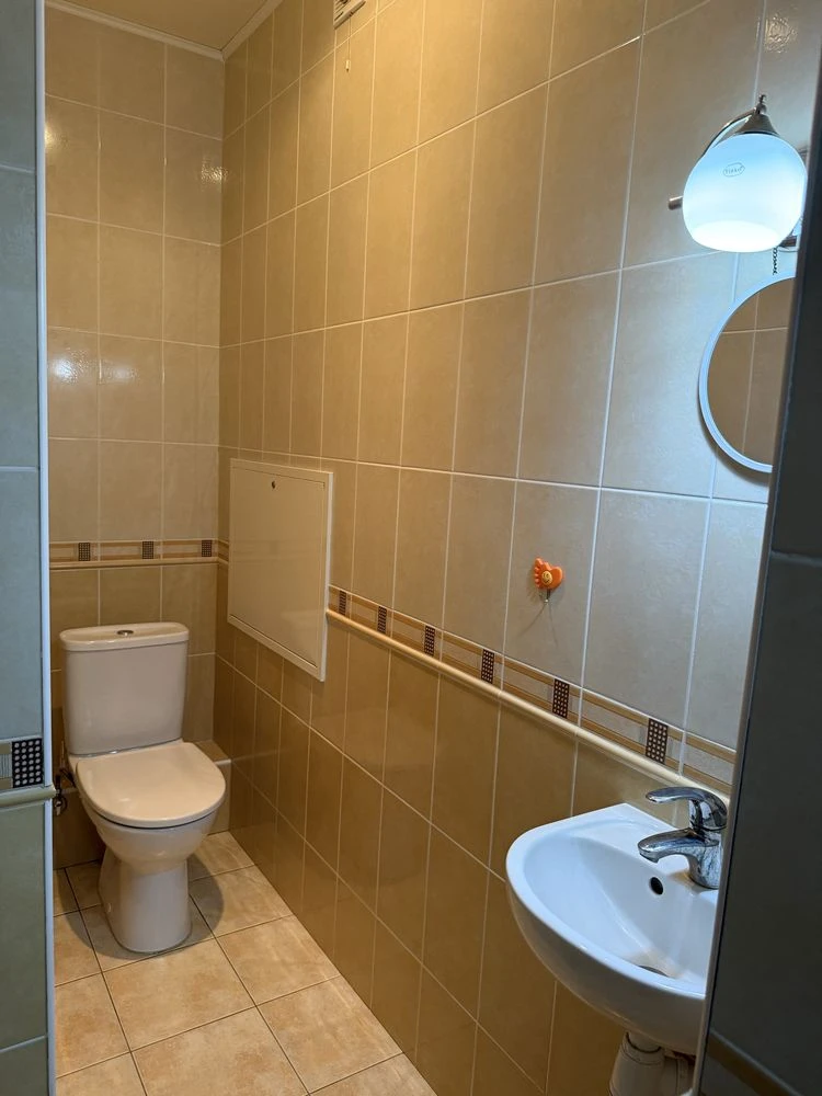 4 rooms in the center. Boulevard Shevchenko 250