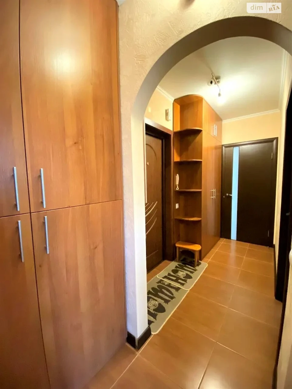 Довгострокова Оренда Квартири в Райдужному Масиві