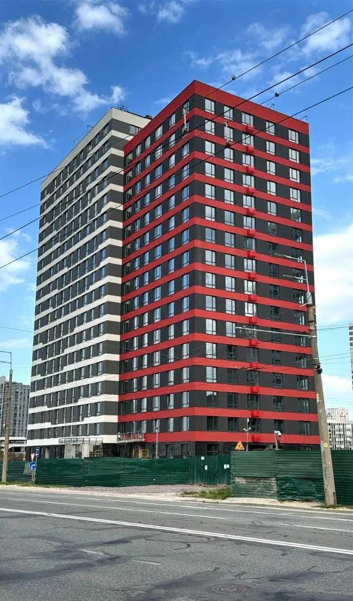 Продажа 2-комнатной квартиры в ЖК «Варшавский-3», дом 10