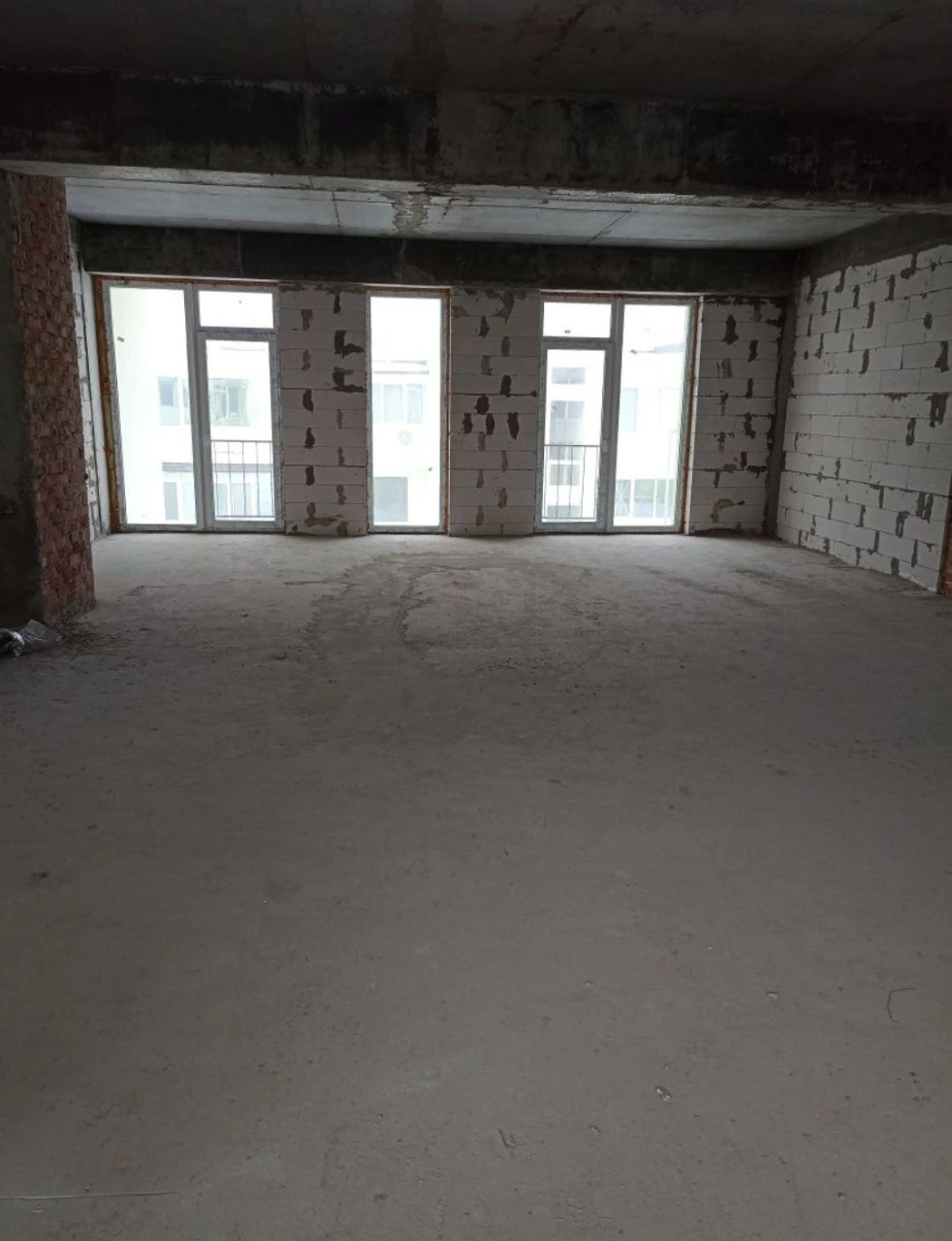 For Sale: 3-bedroom apartment in Shatilovka Hillside residential complex