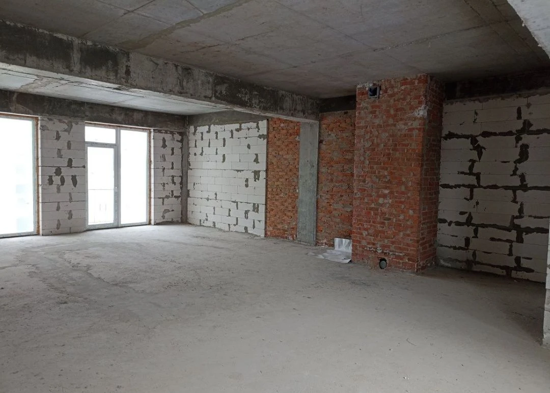 For Sale: 3-bedroom apartment in Shatilovka Hillside residential complex