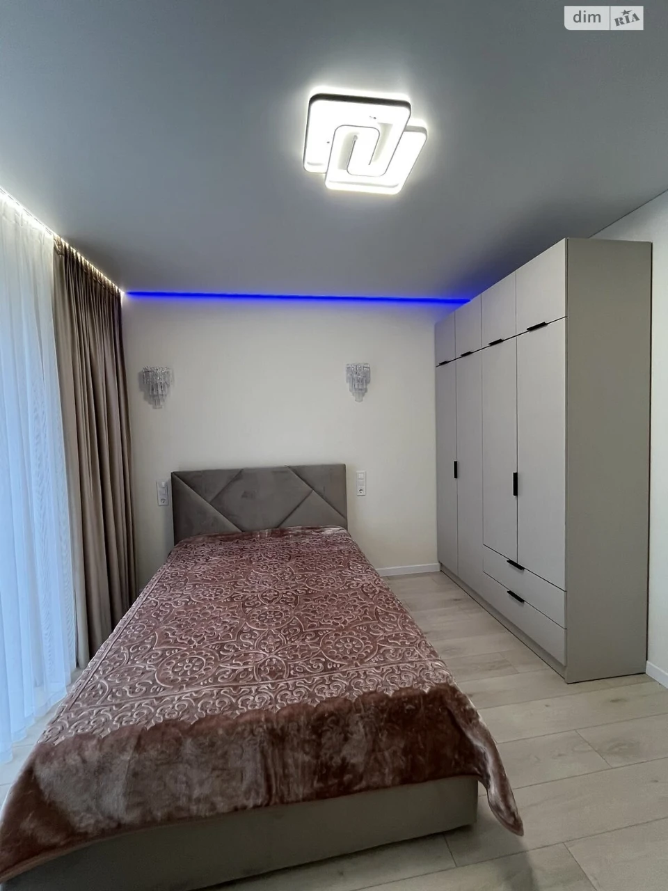 Long-Term Rental Apartment, Dwelling