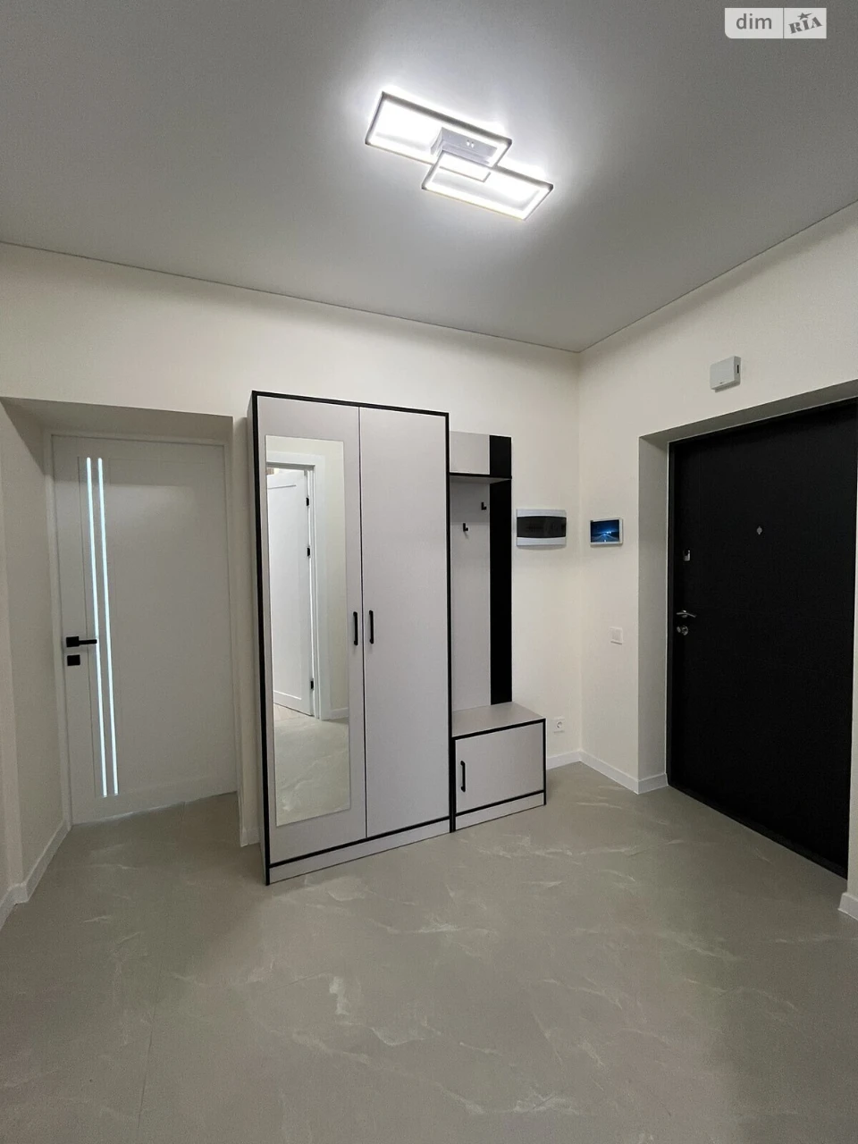 Long-Term Rental Apartment, Dwelling