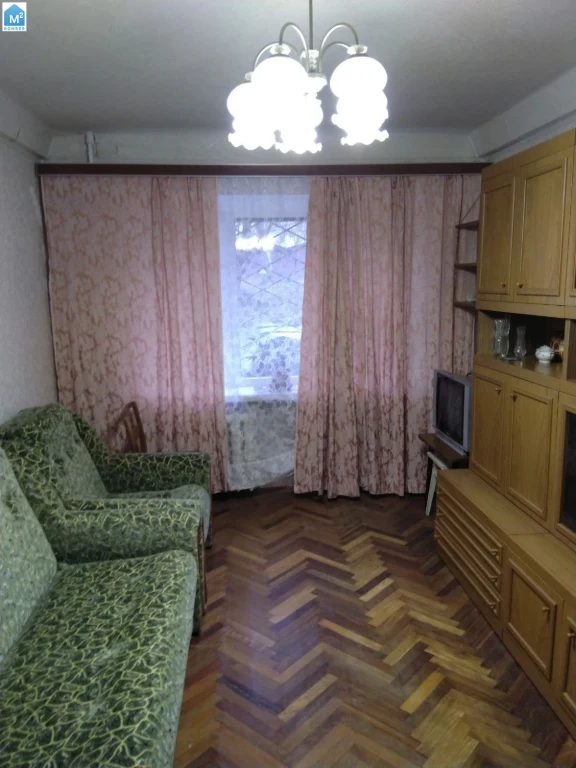 Rent 2-bedroom apartment on Dovnar-Zapolsky Street