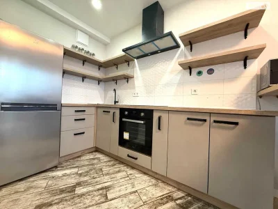 Продається Квартира в Лівобережному Масиві