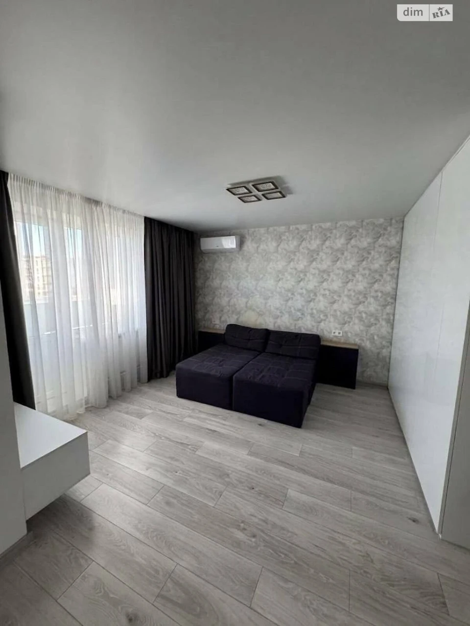 One-Bedroom Apartment for Sale - Esplanade