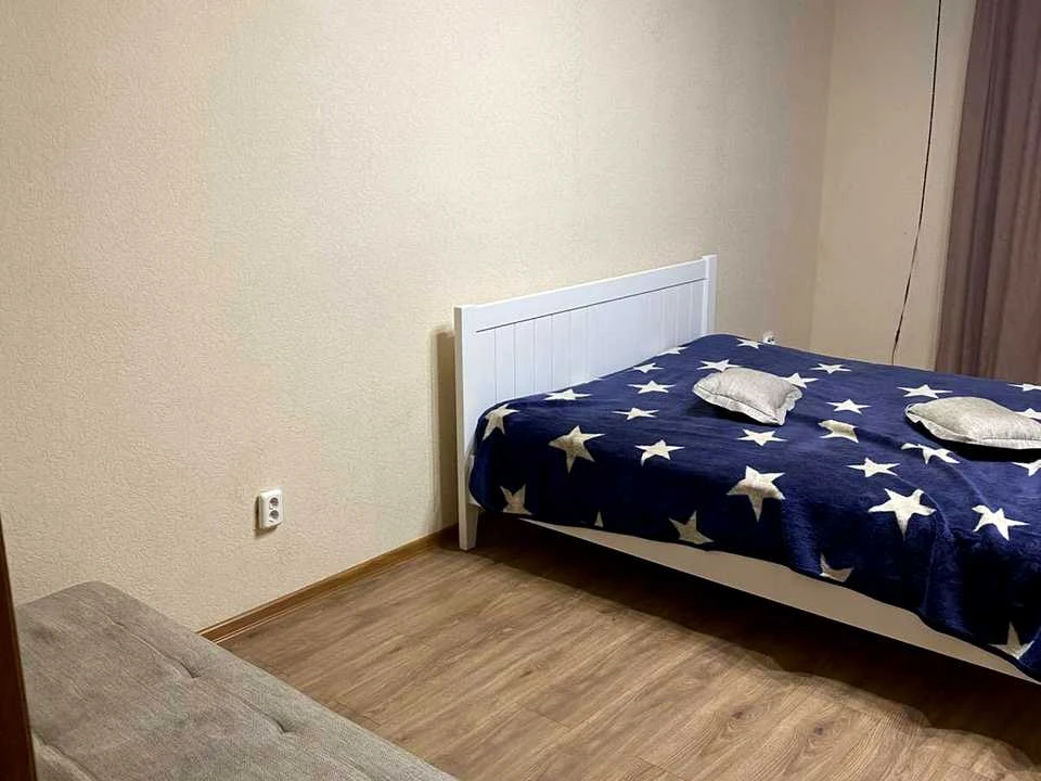 Apartment. Revutskogo St.