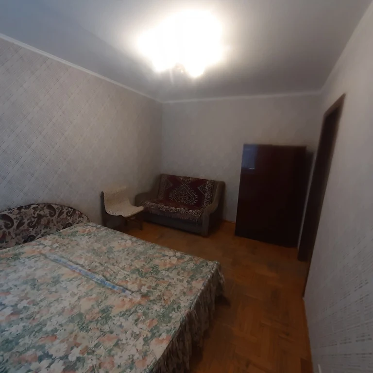 Rent 2-bedroom apartment 50 m², Zdolbunivska Street