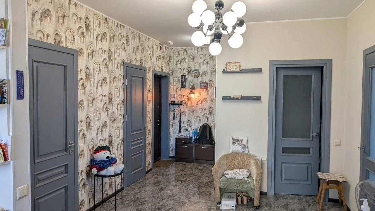 Продам 2-х кімнатну квартиру на Сирці. вул. Бакинська, 37-Д