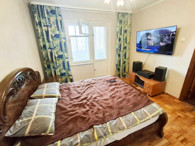 Sale of Cozy 2-Room Apartment with Renovation in Troyechyna, Kyiv
