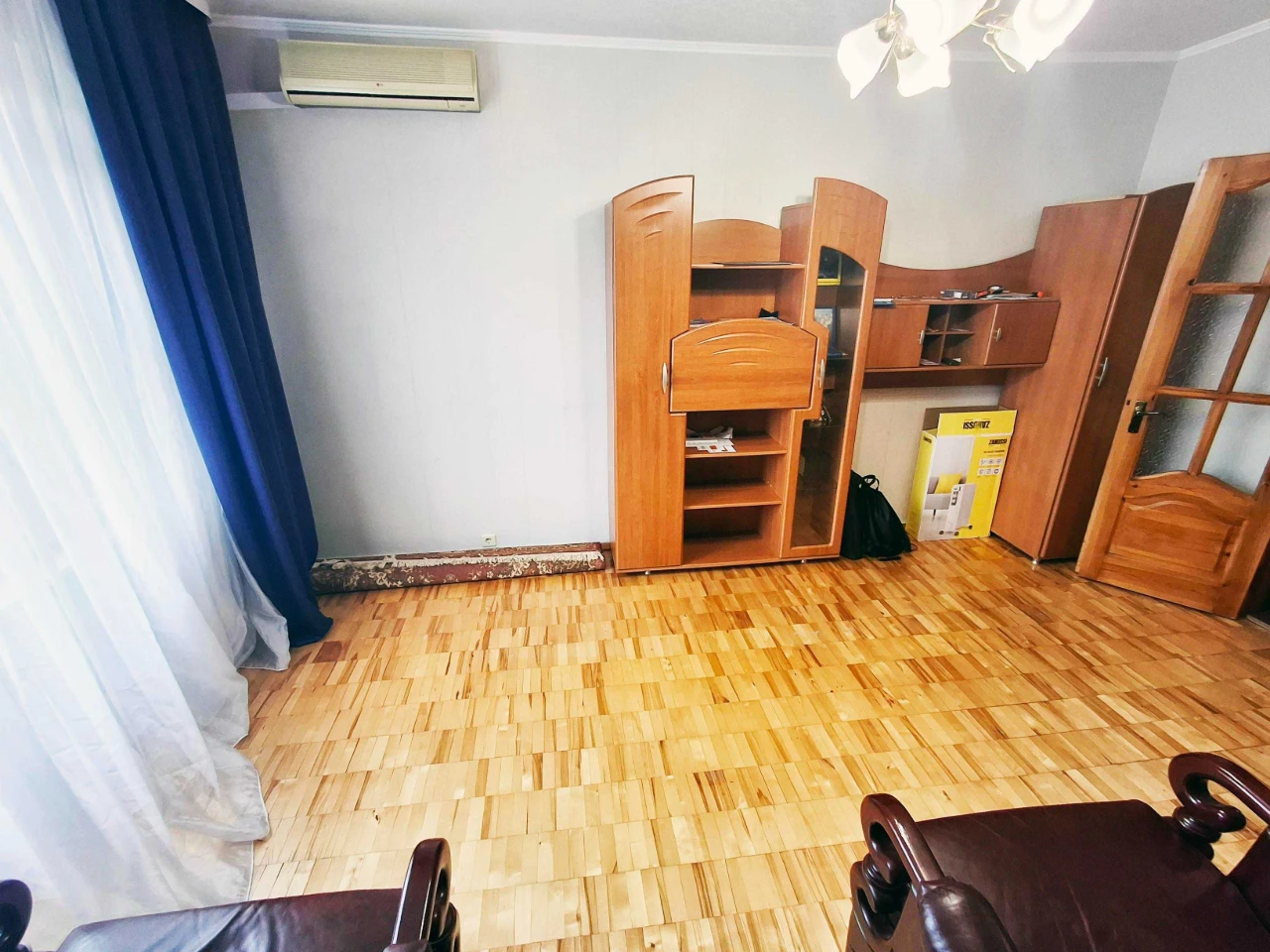 Продається чудова 2-кімнатна квартира з ремонтом у Десняку