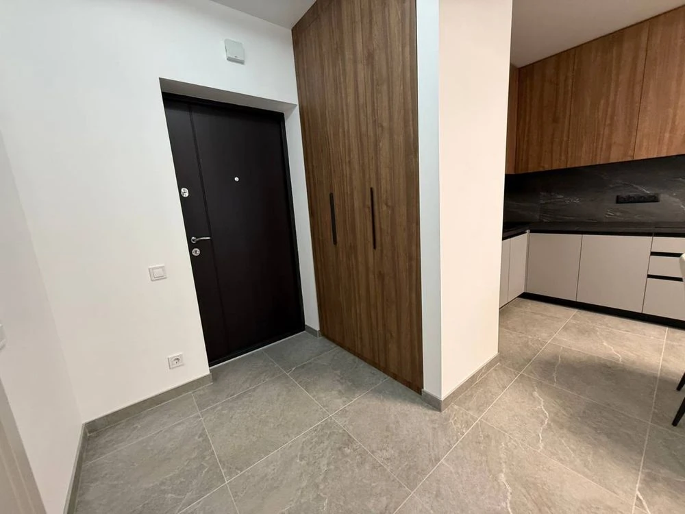 Spacious 2-bedroom apartment for sale in the "Warsaw-2" residential complex
