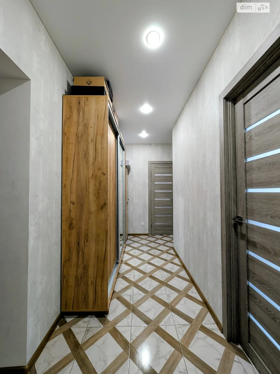 Продажа Квартиры Академический