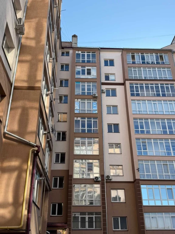 Urgent! 115 sq m Apartment. Great Price!