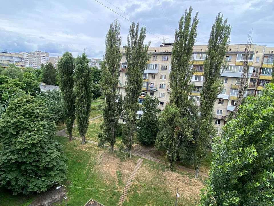 Квартира. Киев, Межовый проезд.