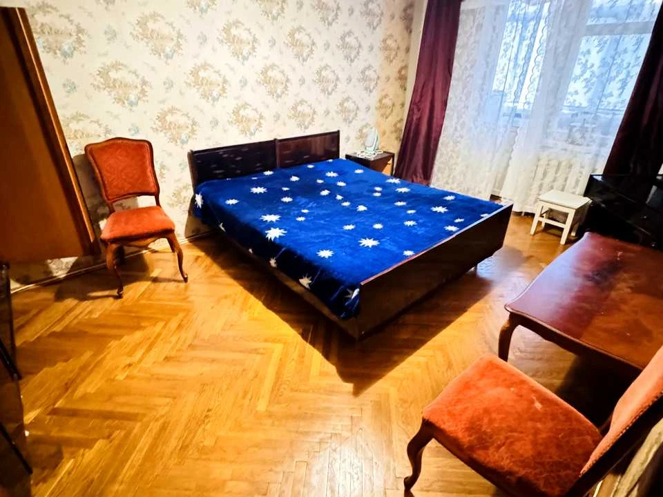 Квартира. Київ, вулиця Світлицького