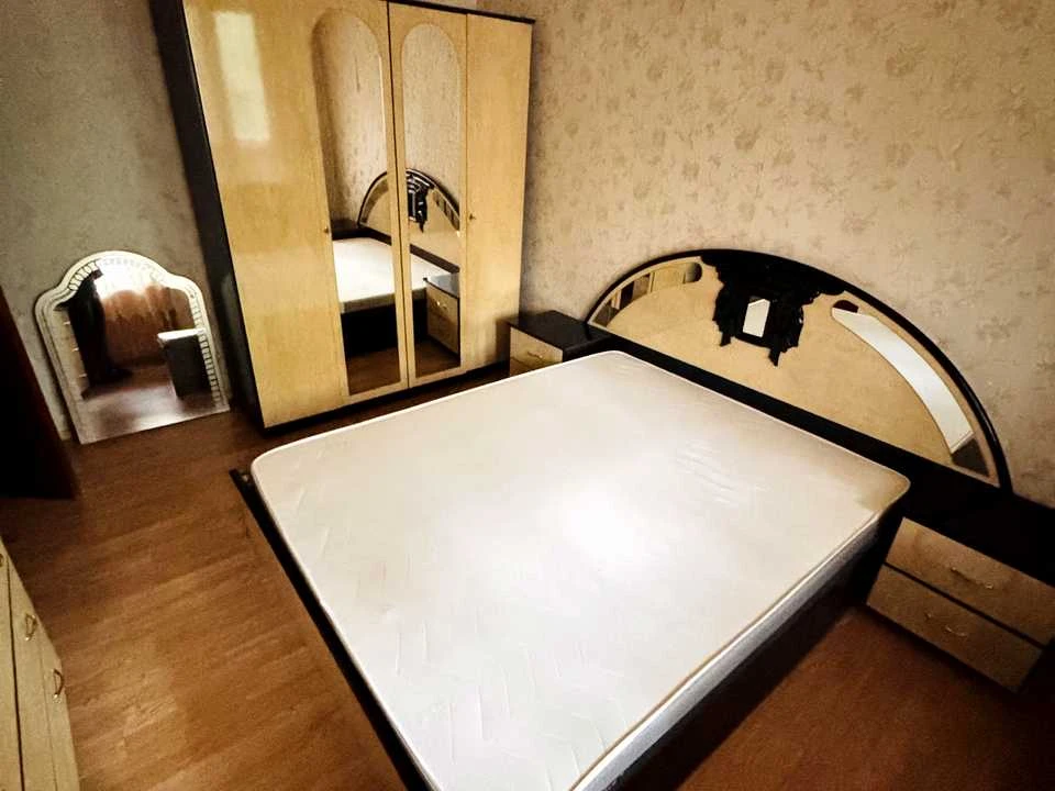 Квартира. Київ, Георгія Гонгадзе просп.