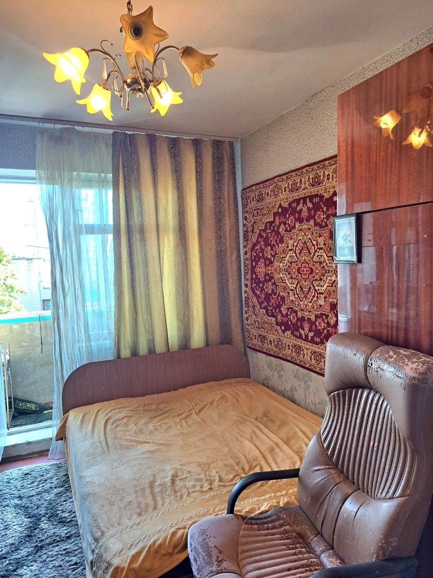 2 комн. Оболонь. вул. Північна,32.