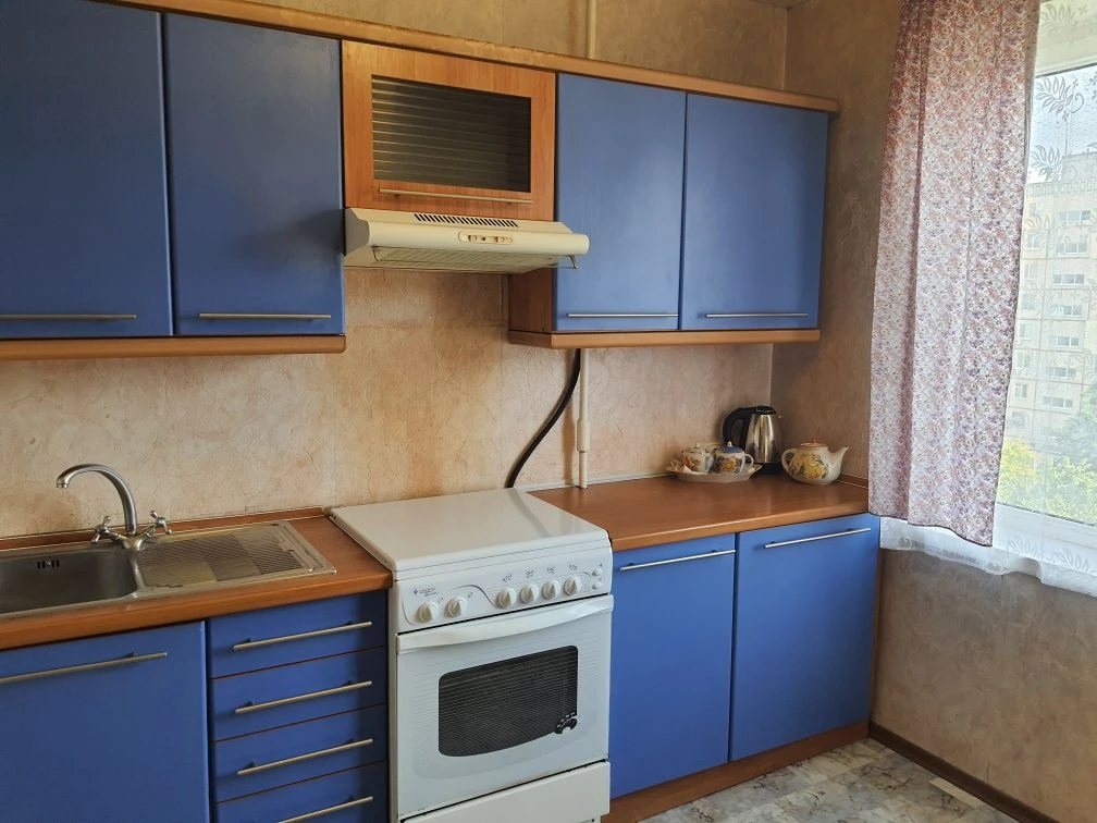 Продам 3х квартиру Победа пр.Героев