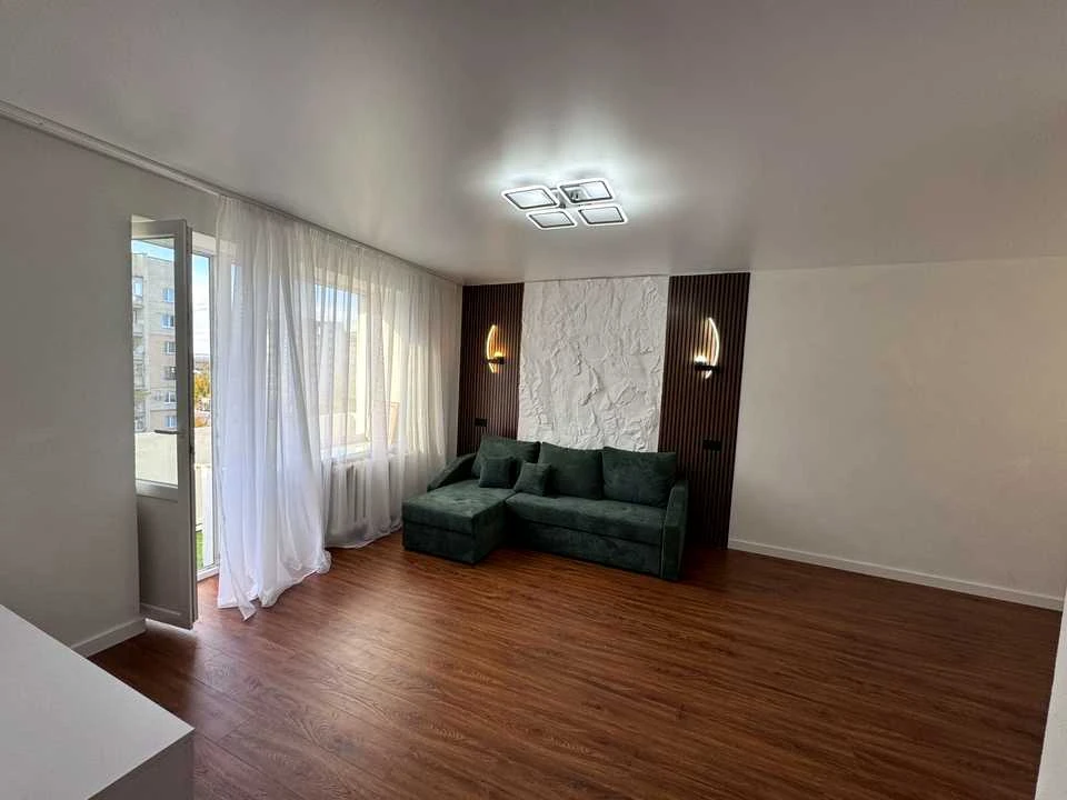Apartment. Ivano-Frankivsk, Vovnychyntska st.